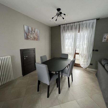 Casa Palmi - Appartamento In Villa Aosta Exteriör bild